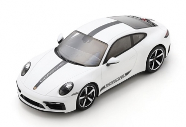 450058200 Porsche 911 Carrera 4S (992) 2019 white 1:18